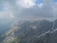 700x525  64.3Kb