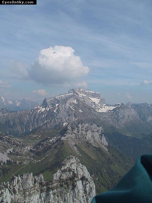 Fly-Parapente/Annecy20010527/105-0582_imgg.jpg