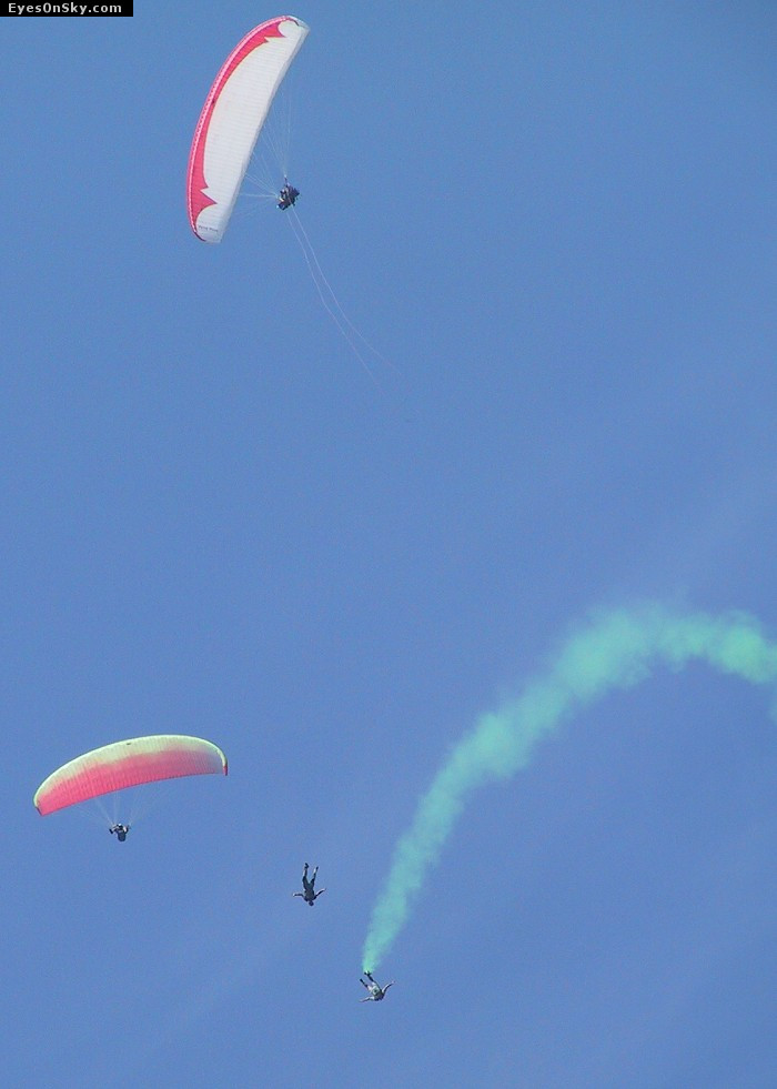 Fly-Parapente/Vertigo/2001/20010825/124-2402_imgg.jpg