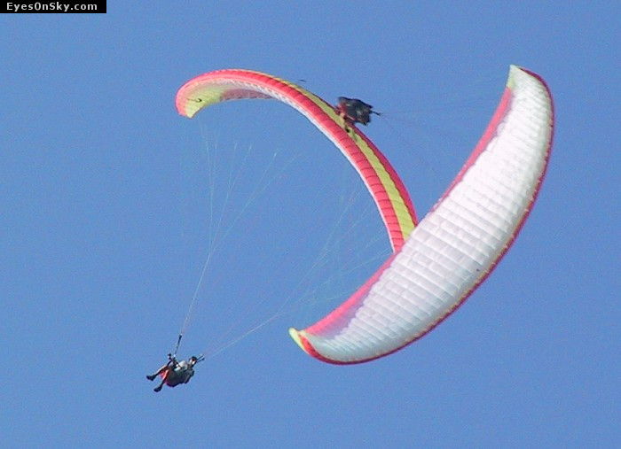 Fly-Parapente/Vertigo/2001/20010826-2/125-2544_imgg.jpg