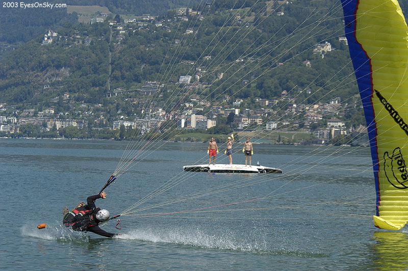 Fly-Parapente/Vertigo/2003/day1/DSC_2140.jpg