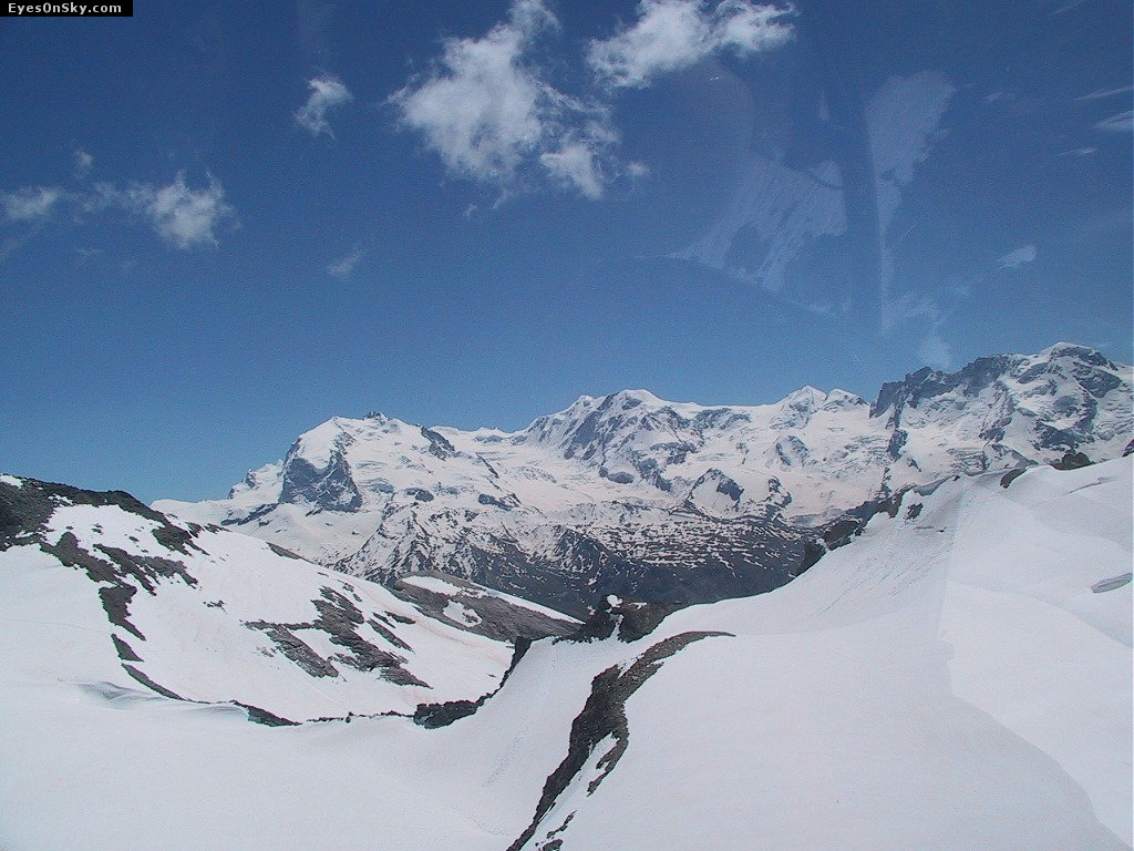 Suisse/Valais/Zermatt/FromSky20010703/Part1/109-0960_imgg.jpg