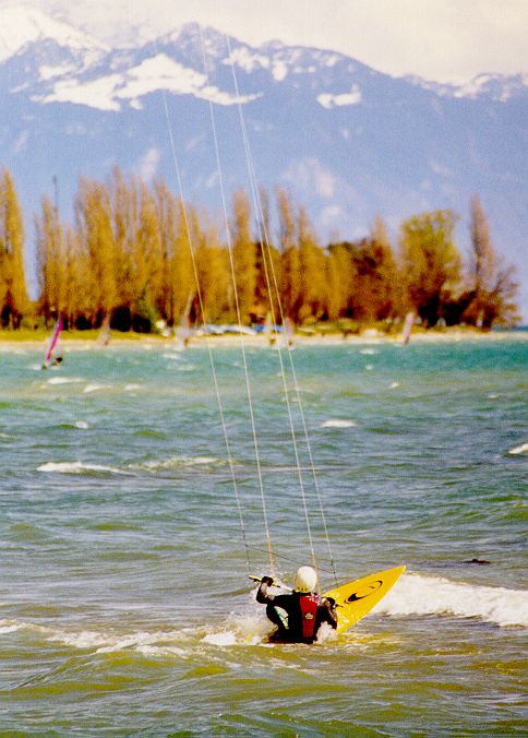 Suisse/Vaud/Preverenges/KiteSurf/20000415/4filwstart1g.jpg